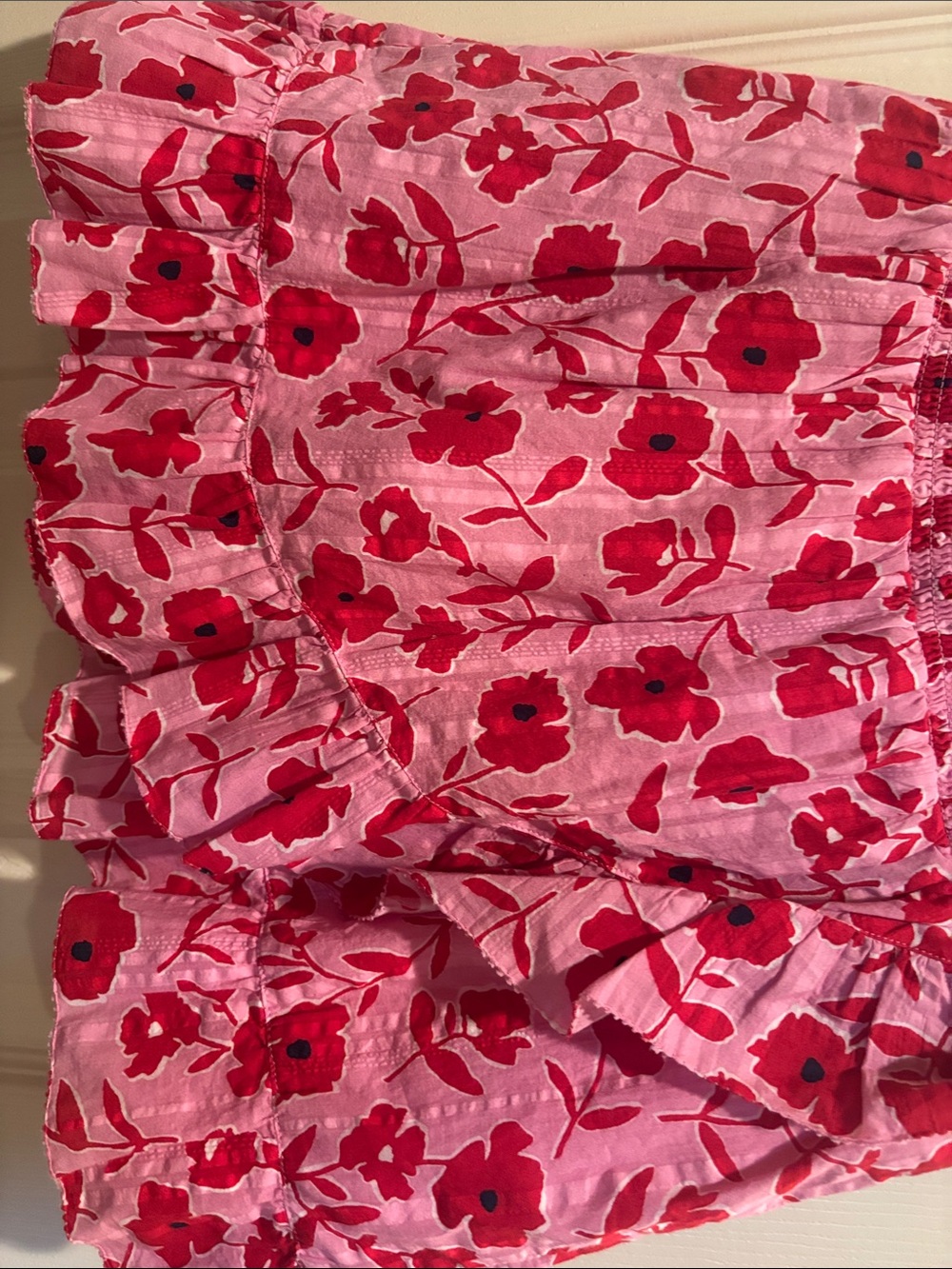 NWT Vineyard Vines Rock Rose Smocked Skirt Floral Pink Red Ruffle Mini sz M - Picture 4 of 6